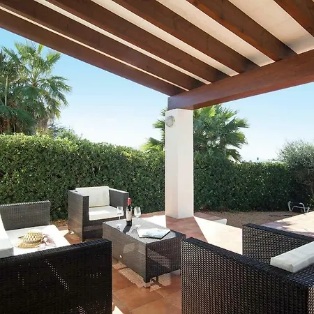 Bini Paco Villa *